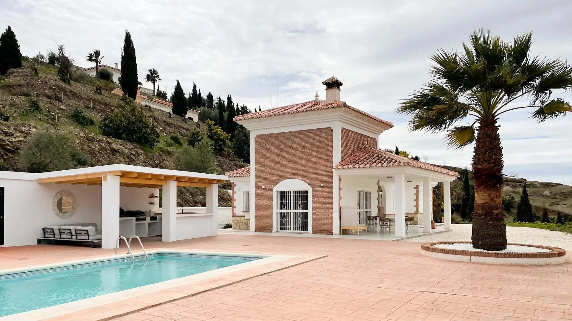Luxury Villa - Breathtaking Views - Hot Tub - 15' To Beach Cómpeta