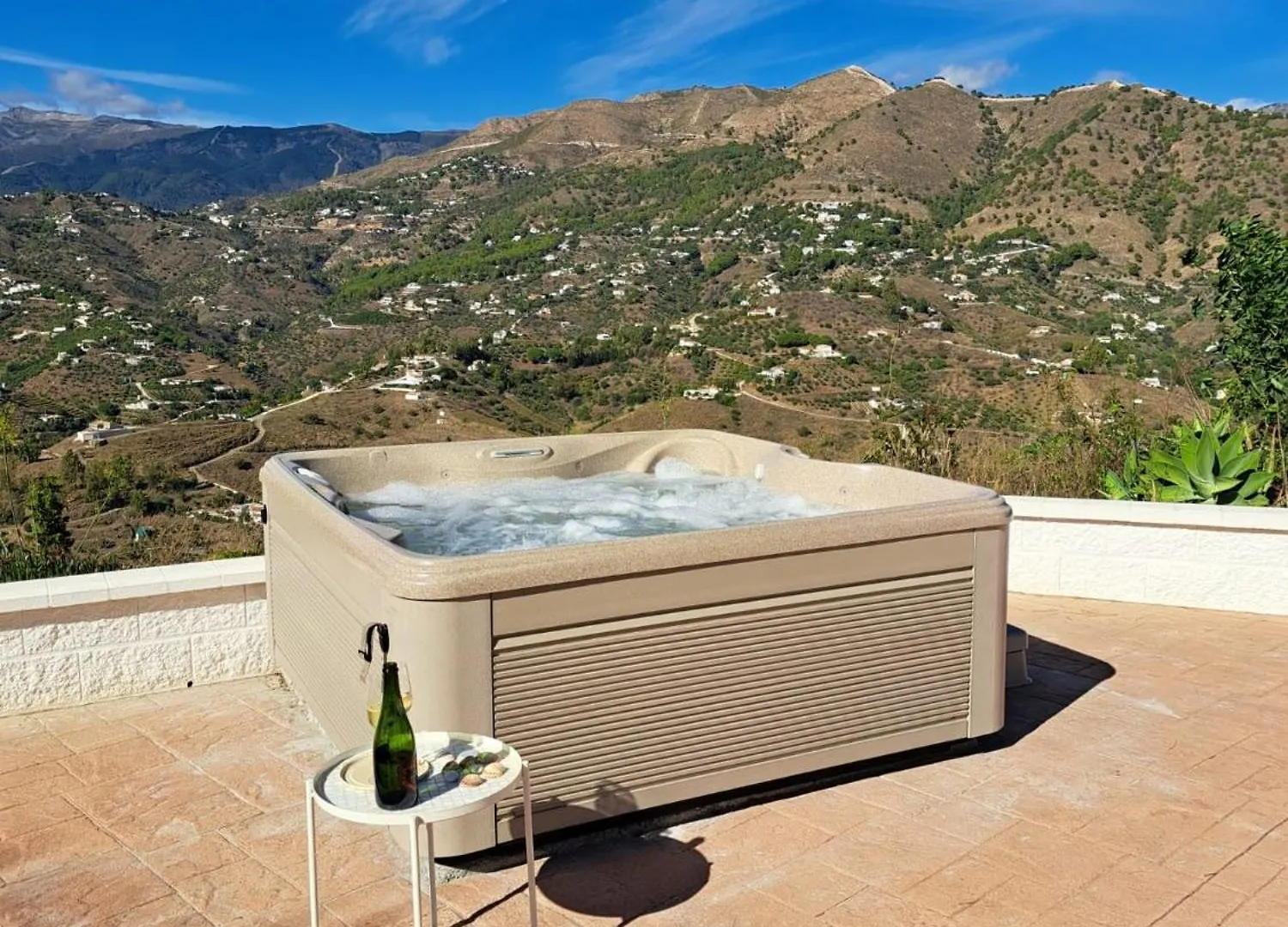 Luxury Villa - Breathtaking Views - Hot Tub - 15' To Beach Cómpeta 0*,  Spanien